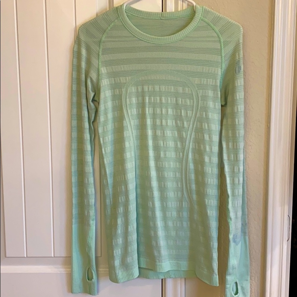 Lululemon swiftly long sleeve sz 8